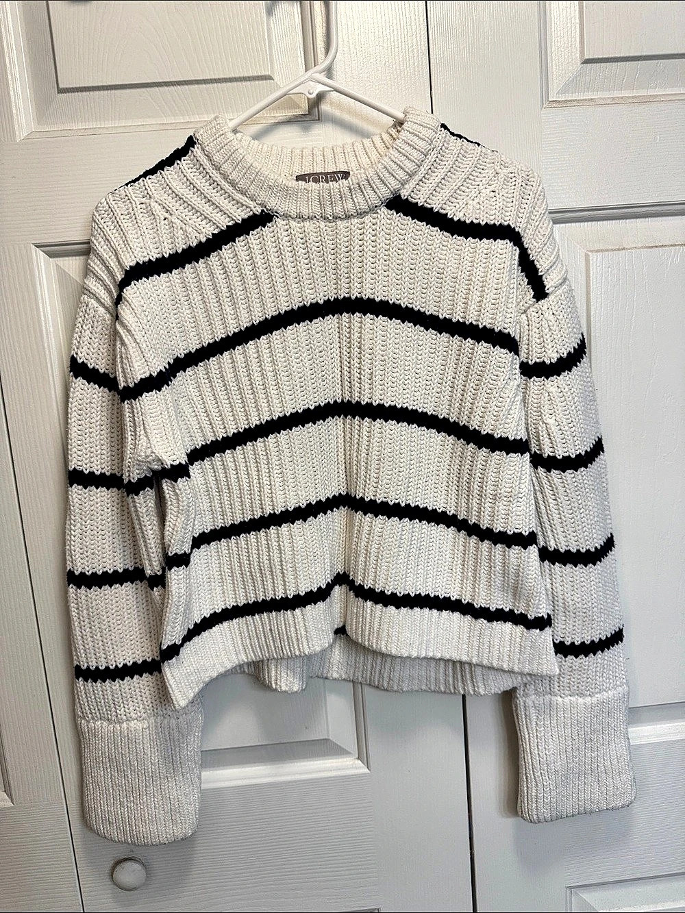 J.CREW Cropped Knit Sweater in Stripe White & Navy Large